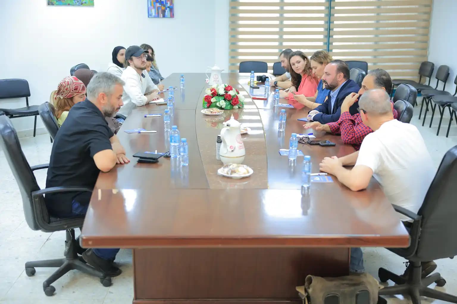 جامعة النجاح الوطنية تستقبل وفدًا أكاديميًا دوليًا ضمن مبادرة "To Be There" وتستعرض إنجازاتها وتناقش تحديات التعليم العالي الفلسطيني